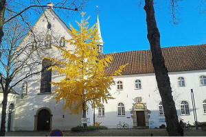Das Westpreuische Landesmuseum ist im ehemaligen Franziskanerkloster Warendorf beheimatet. Foto: Ursula de Rooy